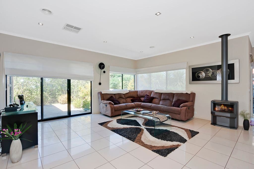 5 Raphael Rise, South Morang VIC 3752, South Morang - Thumbnail 3