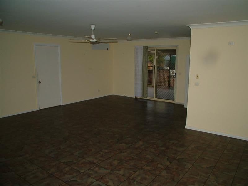 102 Birch Street, NARROMINE NSW 2821, Narromine - Thumbnail 3