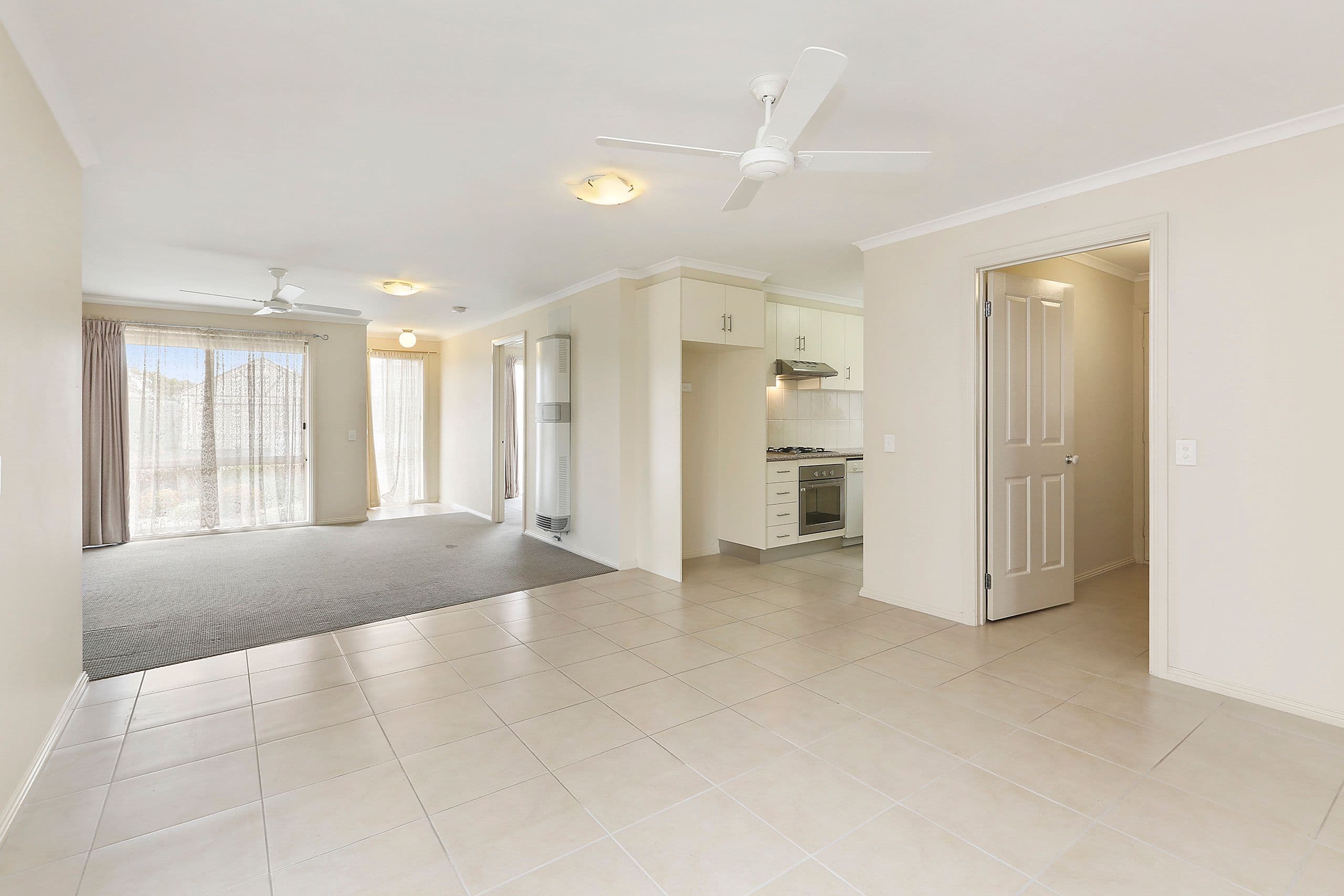 21 Bellagio Court, Whittington VIC 3219, Whittington - Thumbnail 2