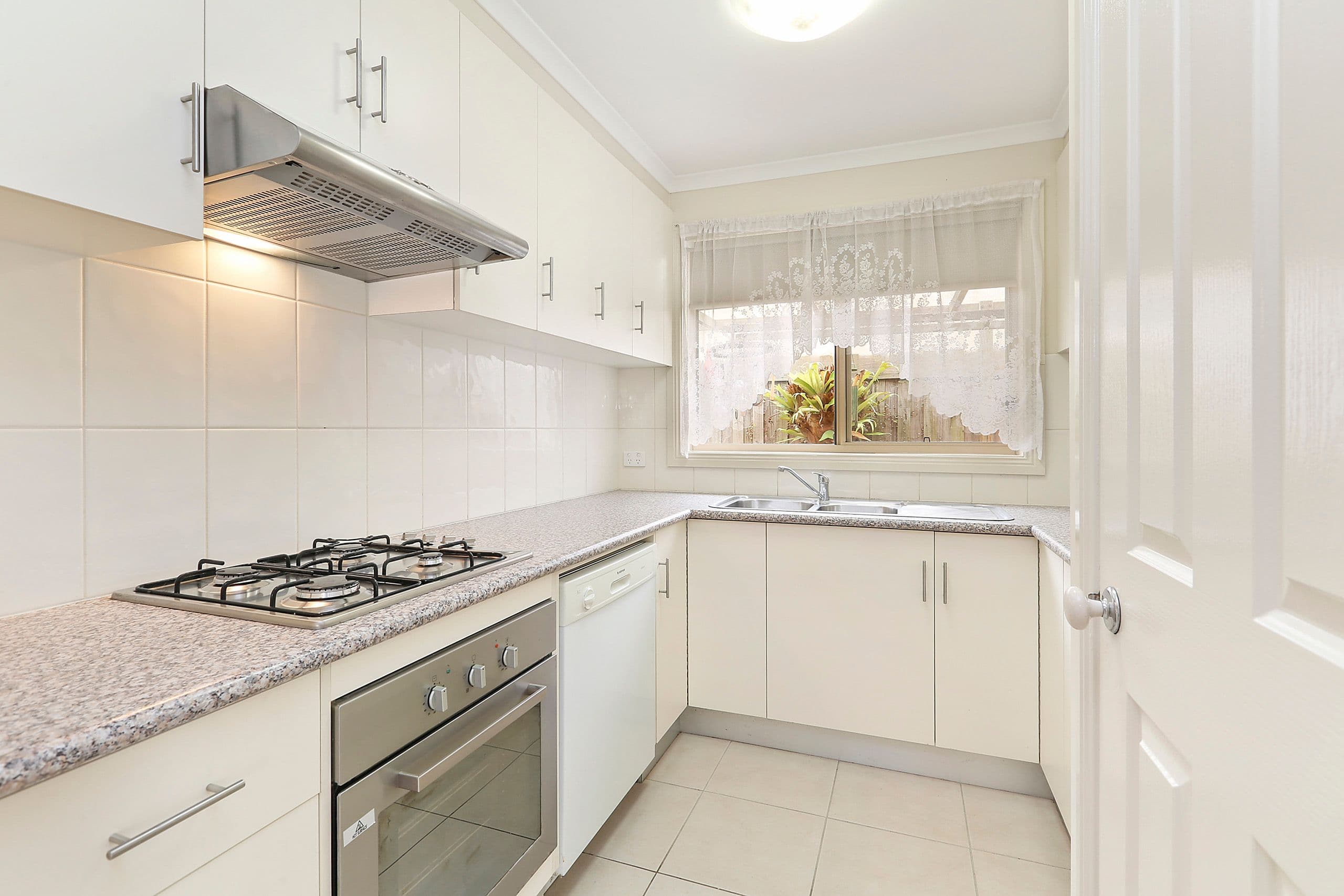 21 Bellagio Court, Whittington VIC 3219, Whittington - Thumbnail 3