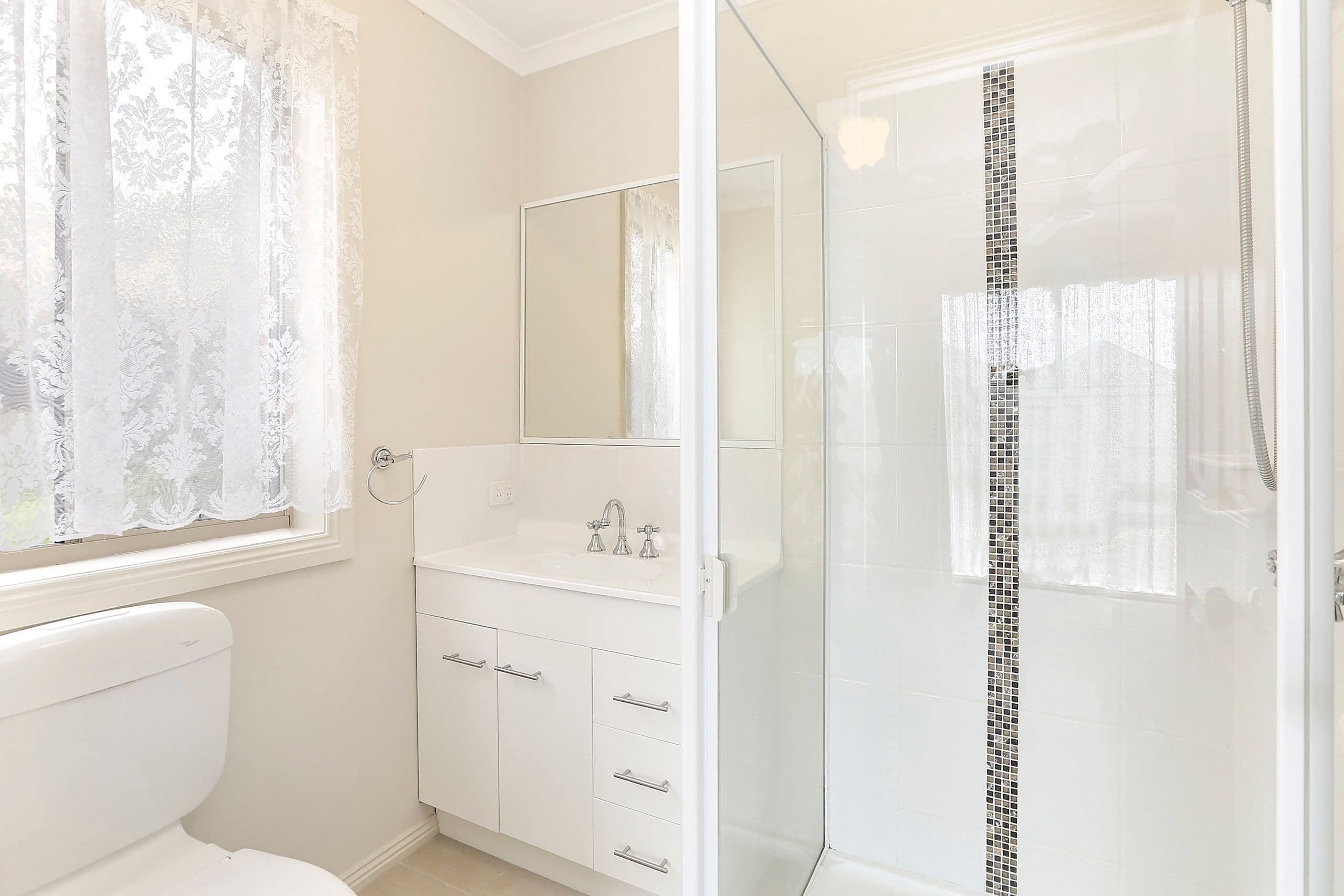 21 Bellagio Court, Whittington VIC 3219, Whittington - Thumbnail 6