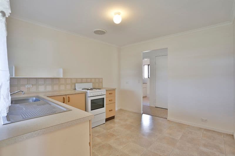 31 Melita Crescent, WILSONTON HEIGHTS QLD 4350, Wilsonton Heights - Thumbnail 5