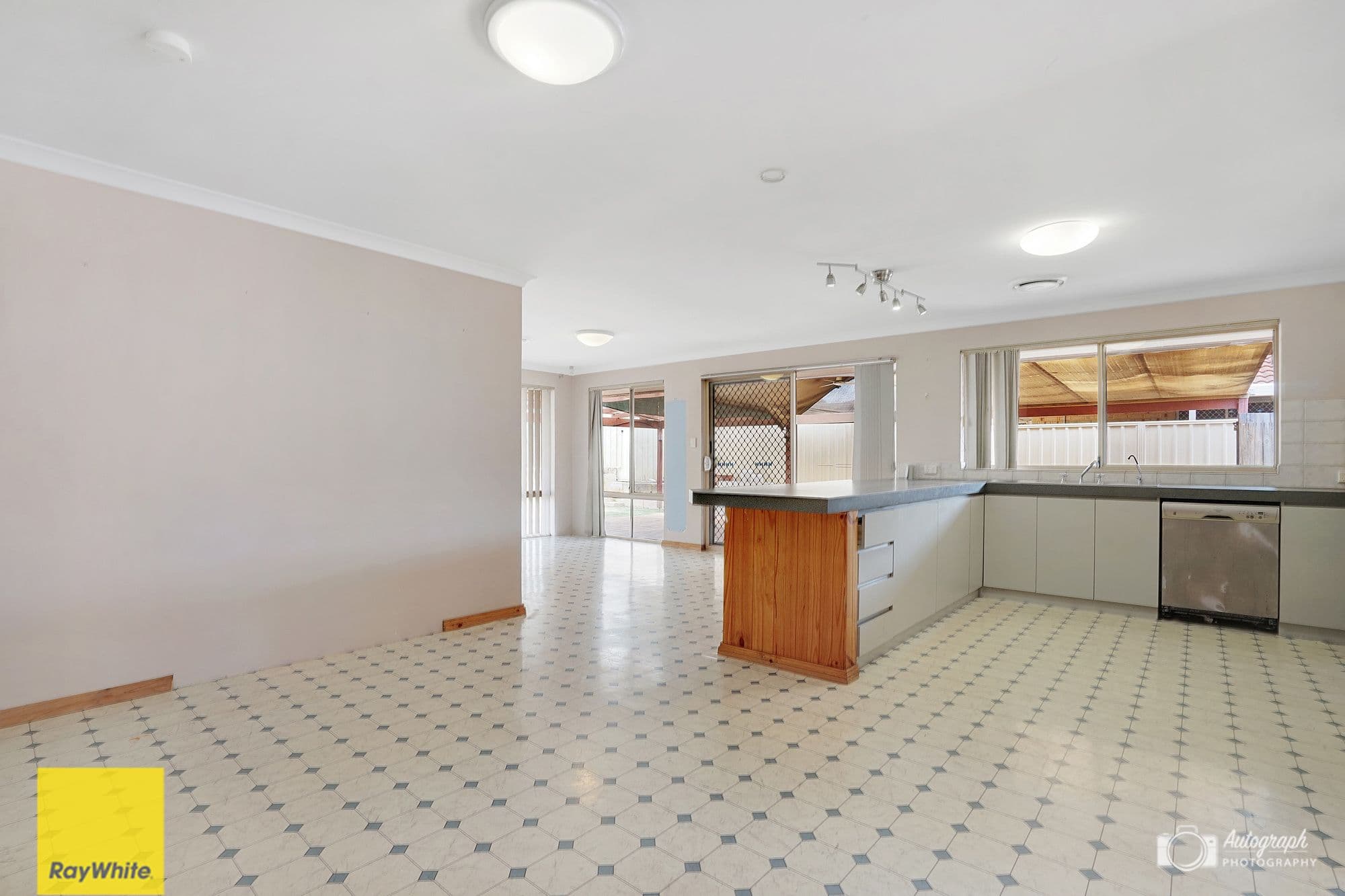 67 Picton Terrace, Alexander Heights WA 6064, Alexander Heights - Thumbnail 3