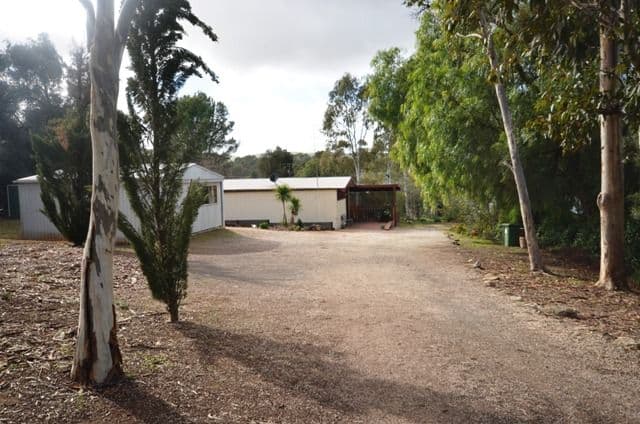 5 Commercial Road, Watervale SA 5452, Watervale - Image 1