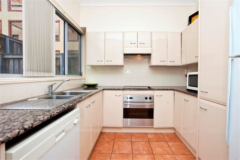 1a  Parry Street, COOKS HILL NSW 2300, Cooks Hill - Thumbnail 3