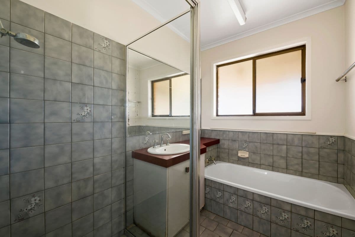 6 Mahogany Street, Newtown QLD 4350, Newtown - Thumbnail 8