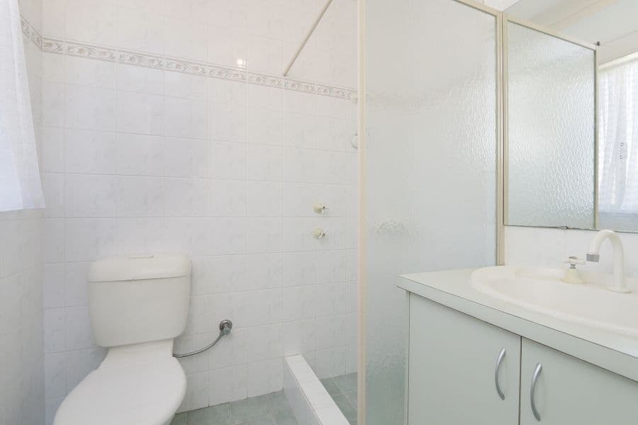 283 Robinson Avenue, Cloverdale WA 6105, Cloverdale - Thumbnail 6