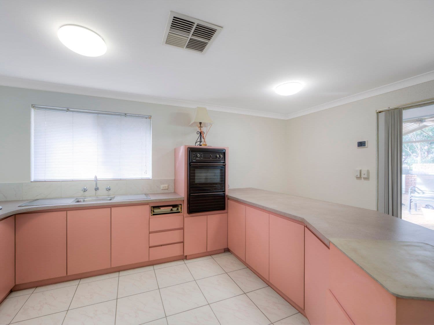 15 Pavetta Crescent, Forrestfield WA 6058, Forrestfield - Thumbnail 6