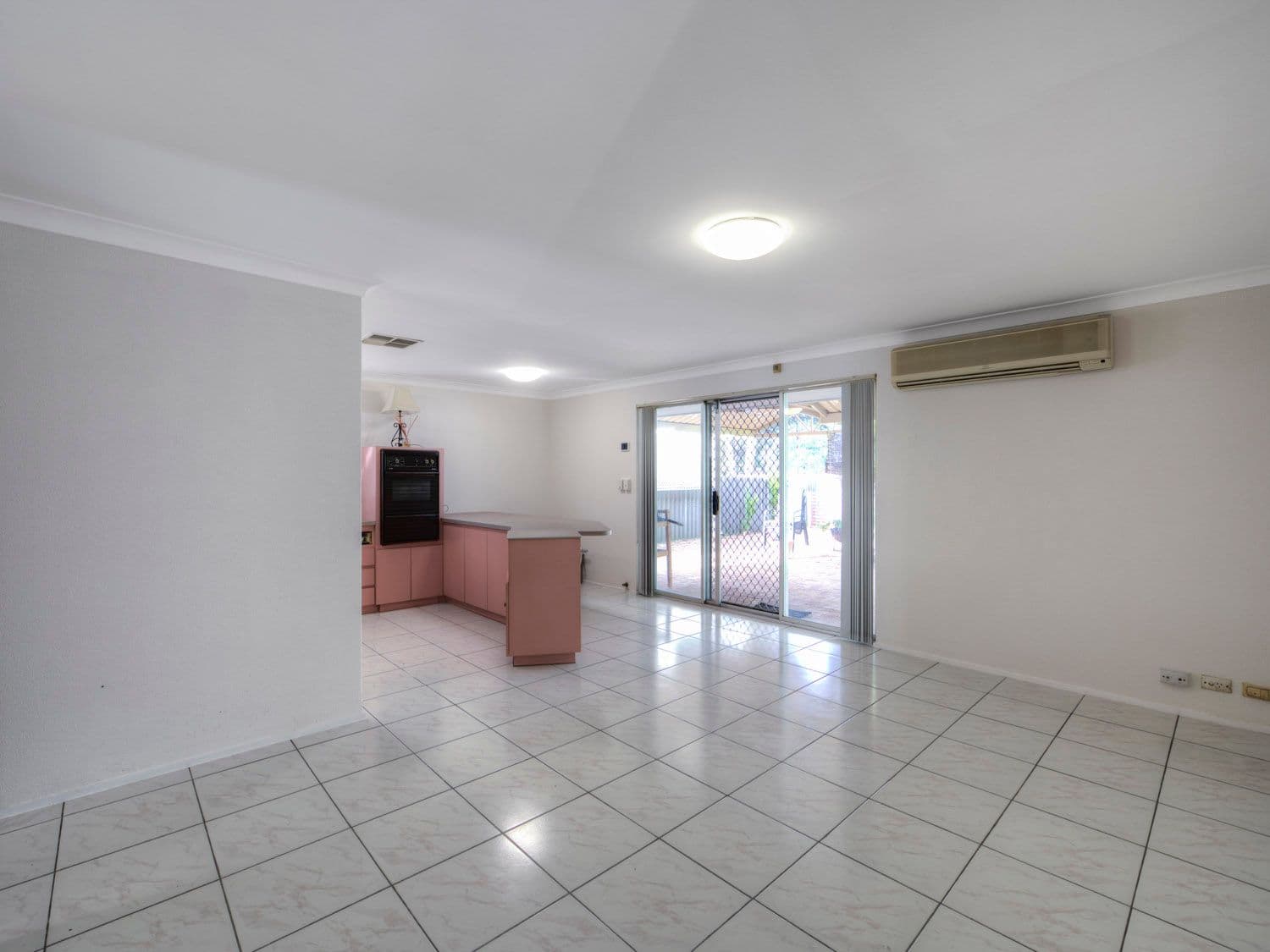 15 Pavetta Crescent, Forrestfield WA 6058, Forrestfield - Thumbnail 7