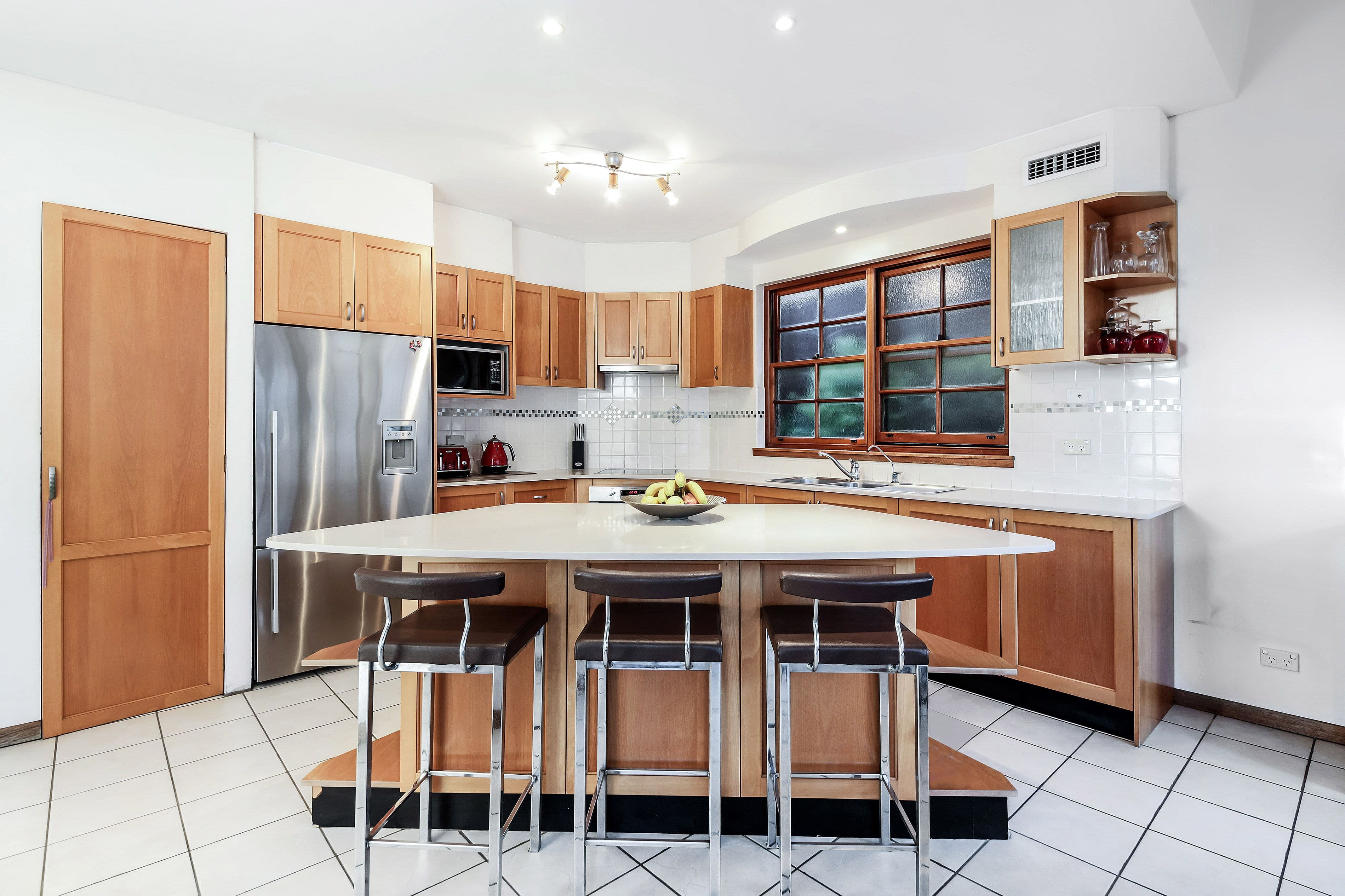41 Caroline Crescent, Georges Hall - Thumbnail 7