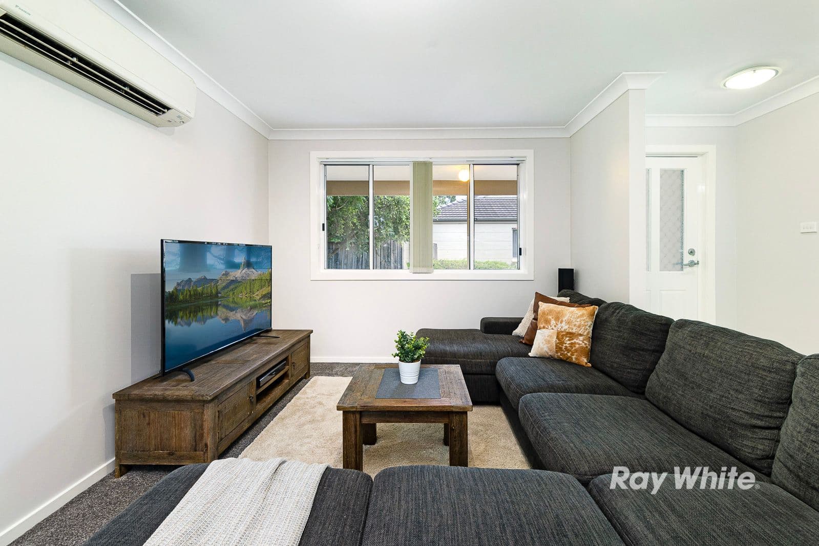 10 Mundurra Place, Kellyville NSW 2155, Kellyville - Thumbnail 3