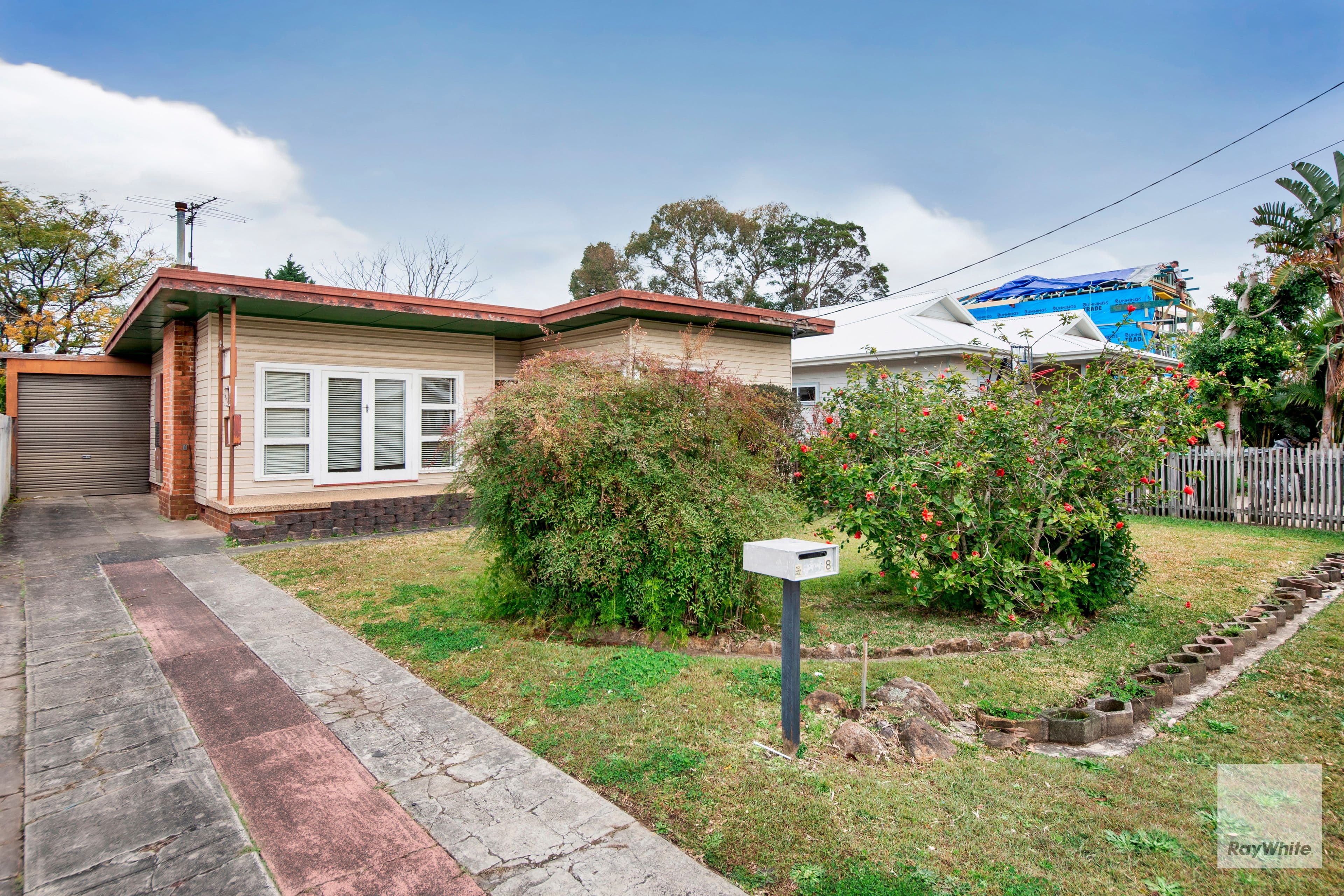 8 Burleigh Avenue, Caringbah NSW 2229, Caringbah - Image 1