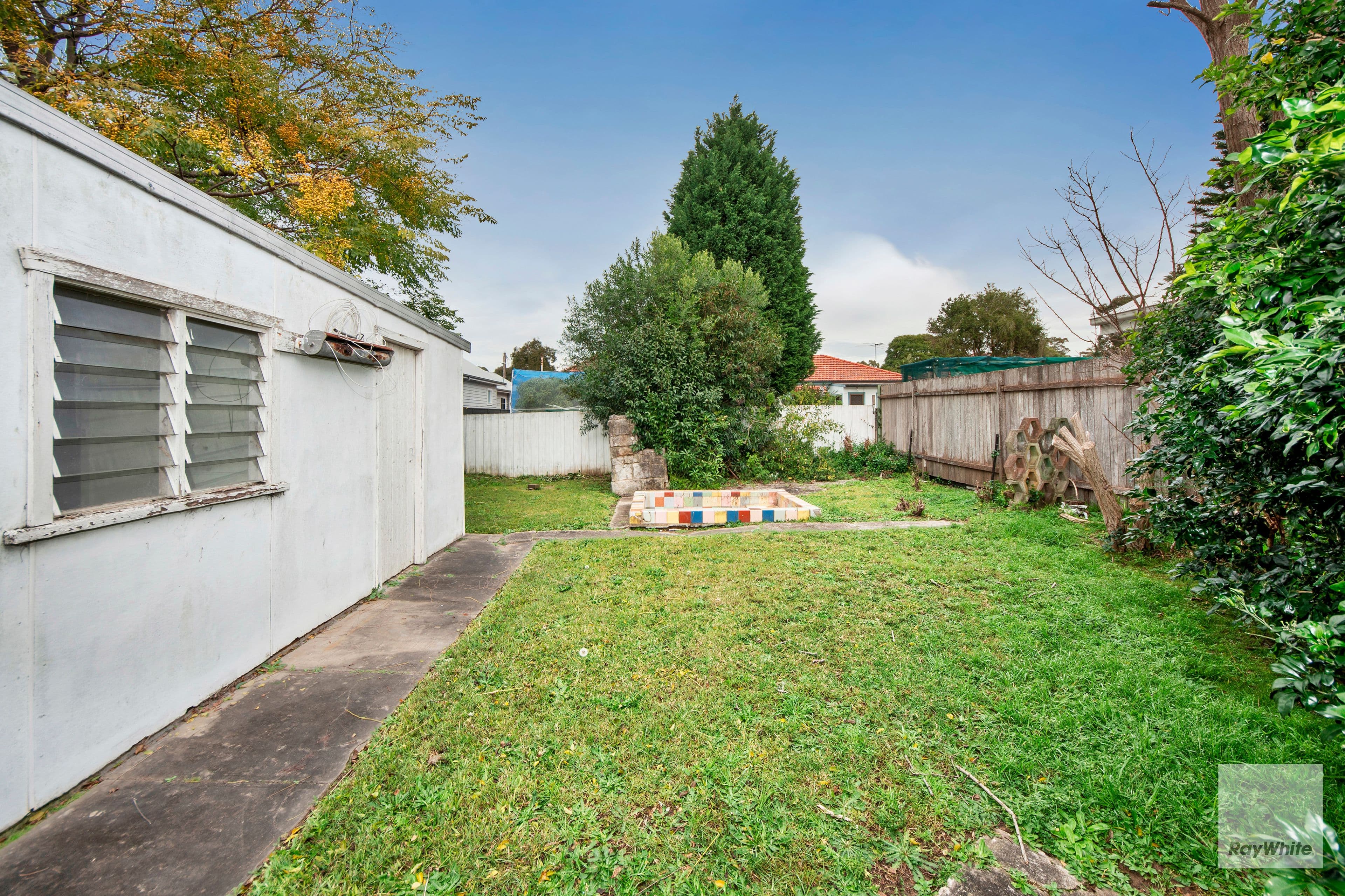 8 Burleigh Avenue, Caringbah NSW 2229, Caringbah - Thumbnail 4