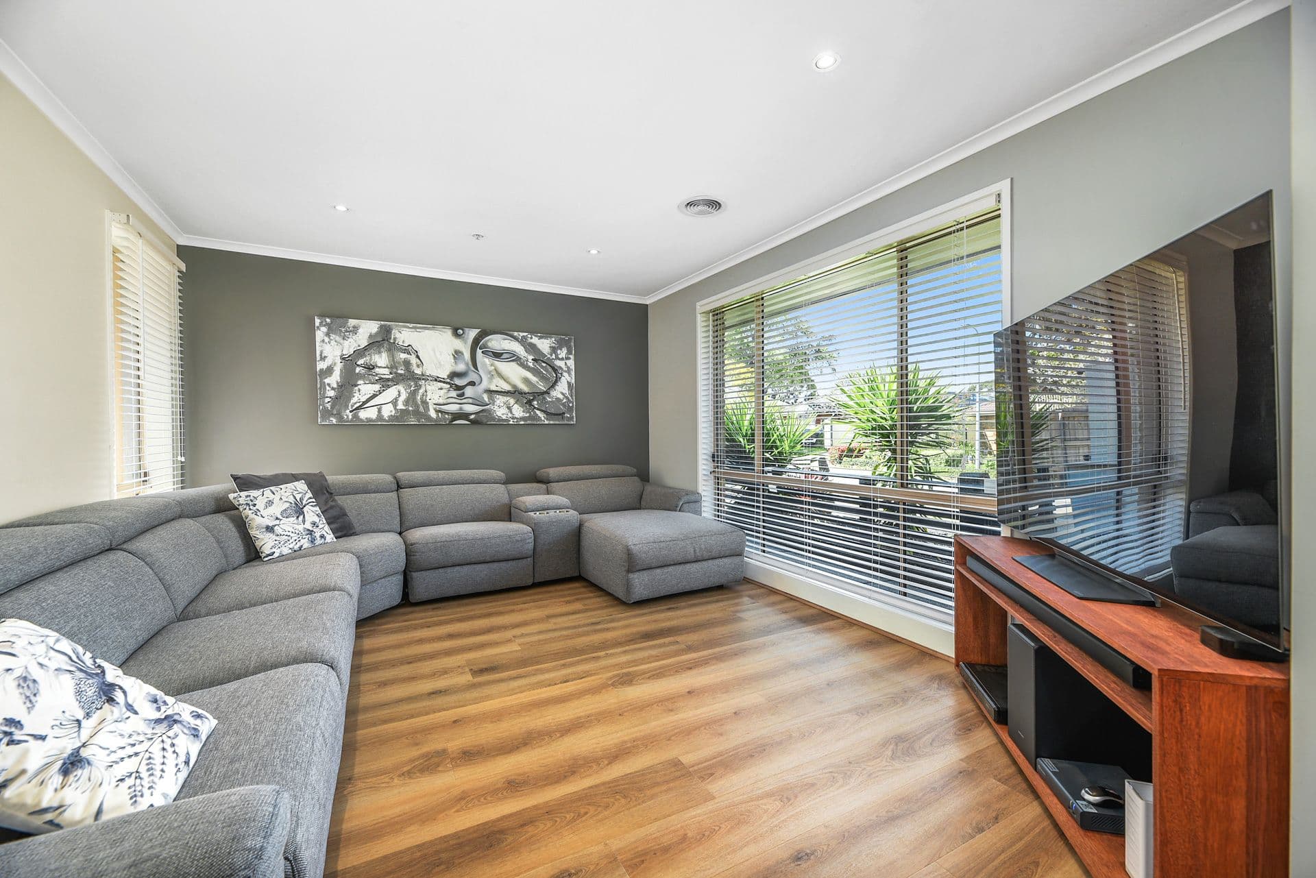 6 Jumbuck Court, Berwick VIC 3806, Berwick - Thumbnail 8