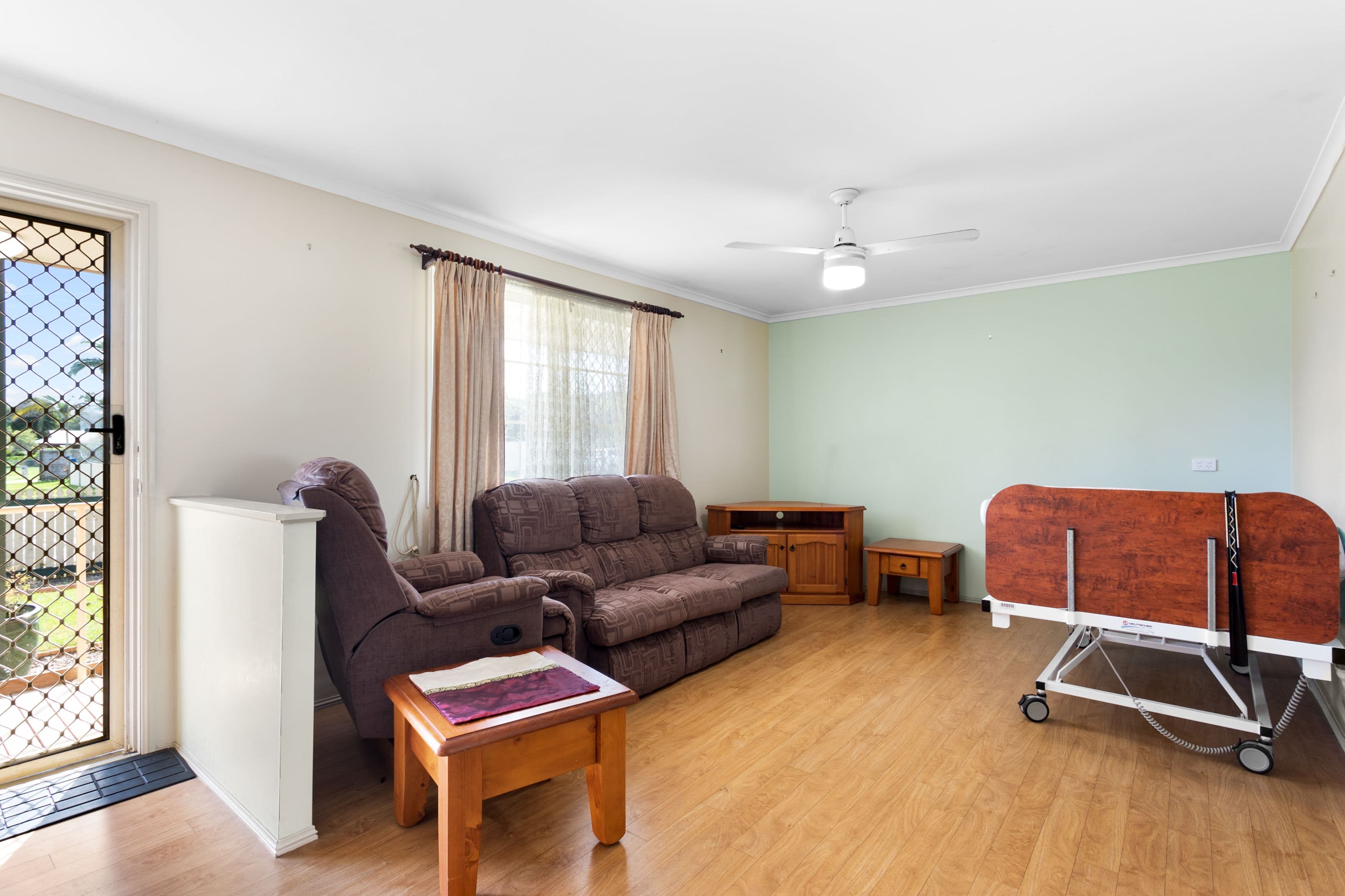 8 Leyland Avenue, Deception Bay QLD 4508, Deception Bay - Thumbnail 2