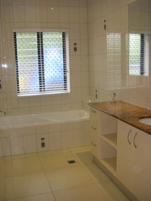 56 O'Brien Esplanade, SHOAL POINT QLD 4750, Shoal Point - Thumbnail 3