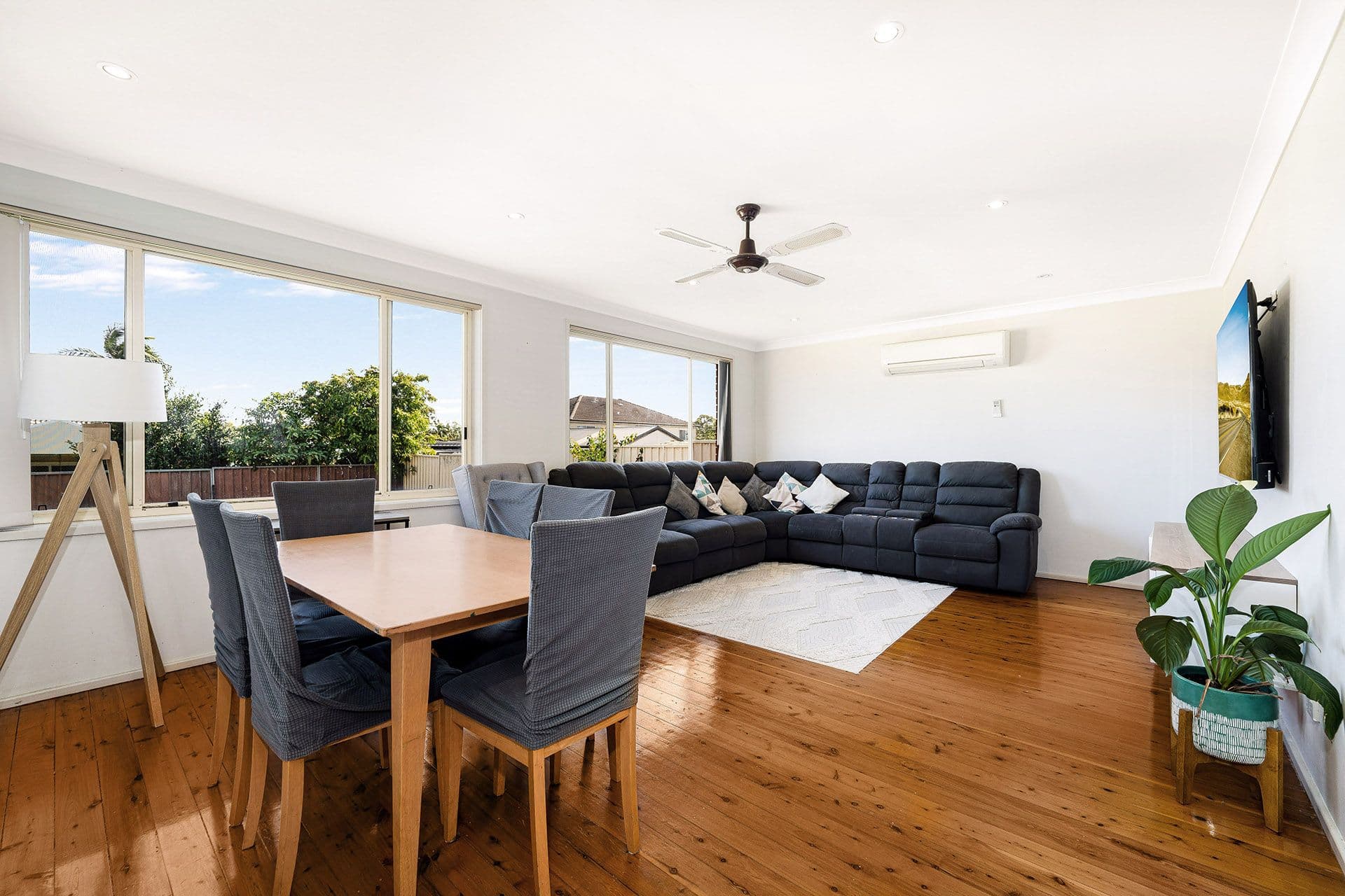 8 Chauvel Avenue, Milperra NSW 2214, Milperra - Thumbnail 2