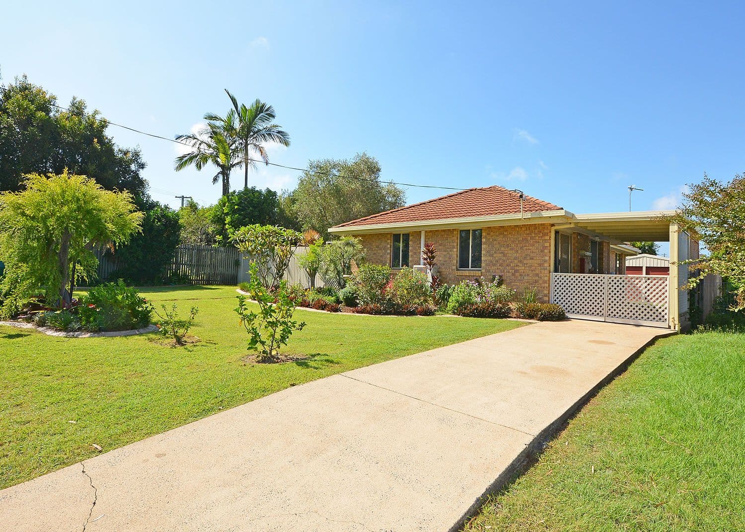 2 Maryanne Court, Point Vernon QLD 4655, Point Vernon - Thumbnail 4