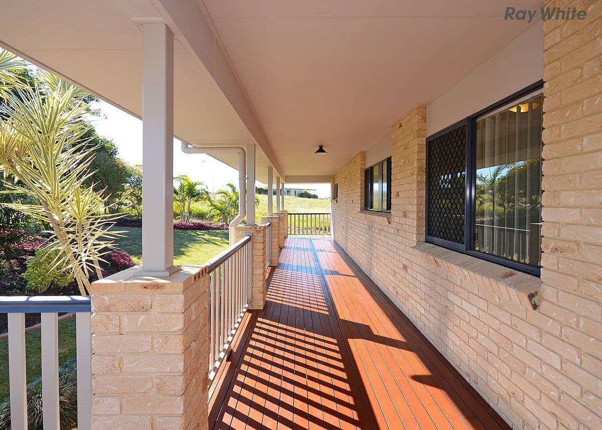 17 Highview Drive, CRAIGNISH QLD 4655, Craignish - Thumbnail 2