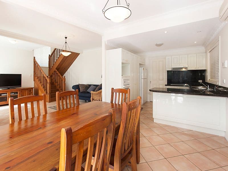 32 Skew Street, SHERWOOD QLD 4075, Sherwood - Thumbnail 2