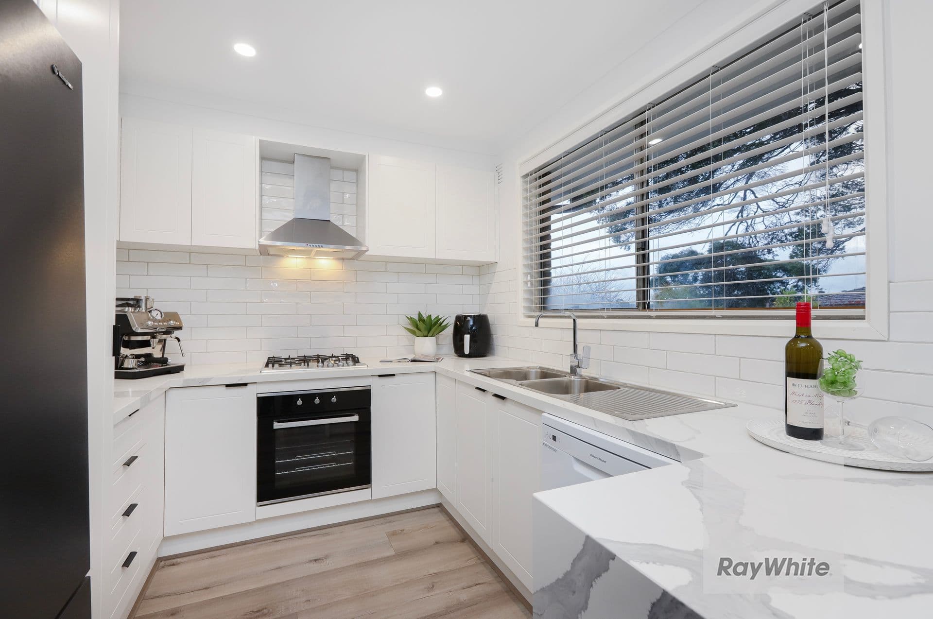 336 Carrick Drive, Gladstone Park VIC 3043, Gladstone Park - Thumbnail 8