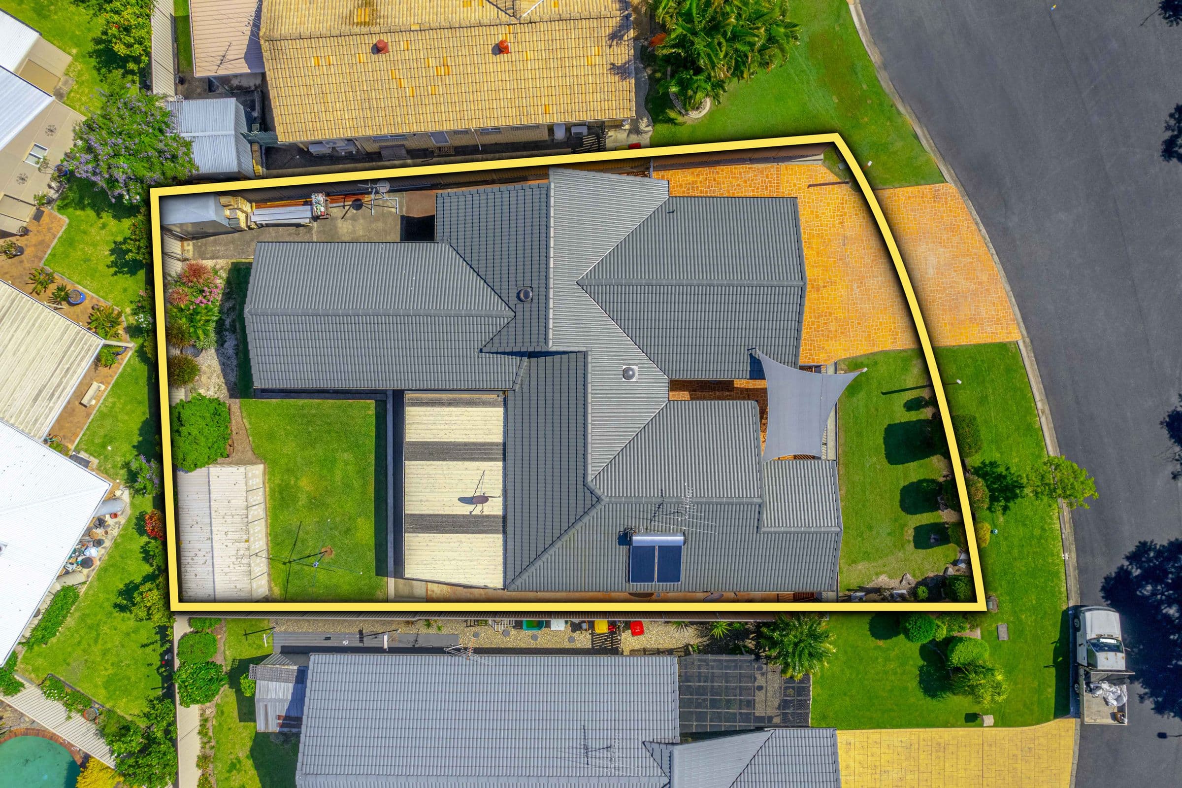 6 Willoughby Court, Kippa-Ring QLD 4021, Kippa-Ring - Thumbnail 2