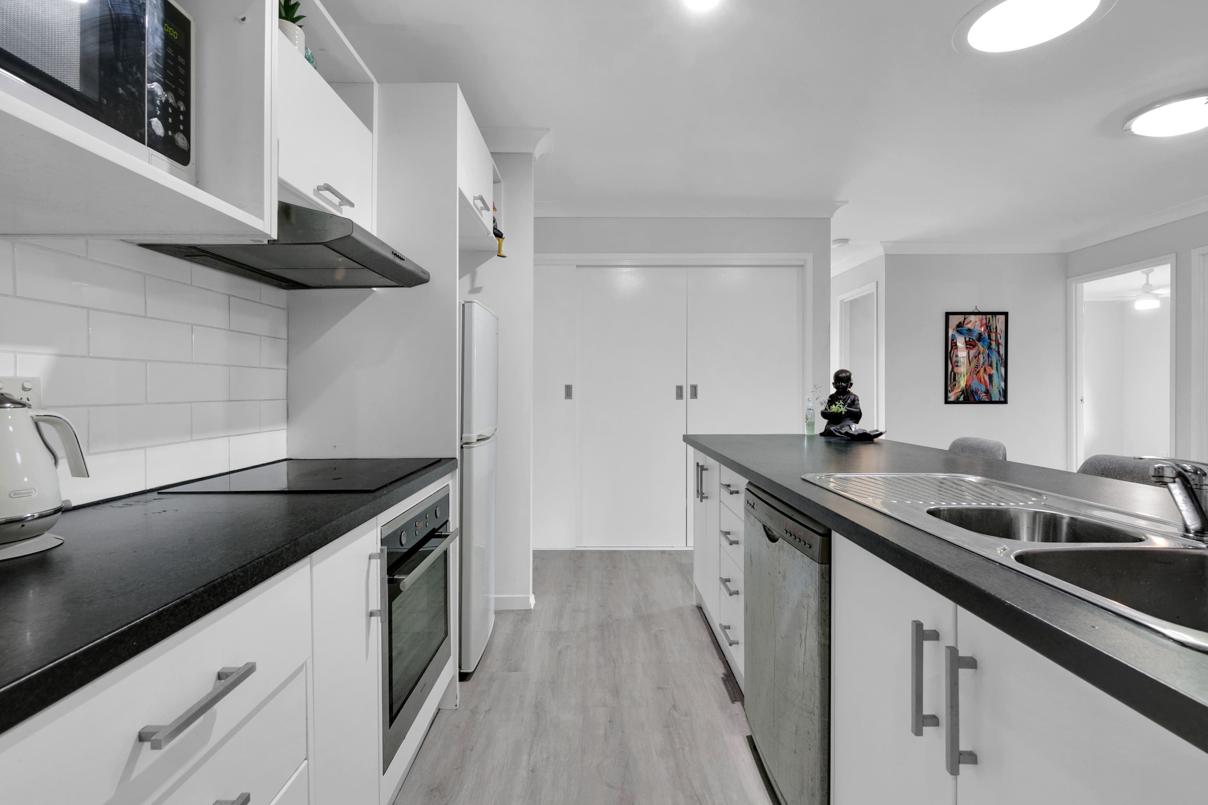 13 Adam Street, Oxenford QLD 4210, Oxenford - Thumbnail 3