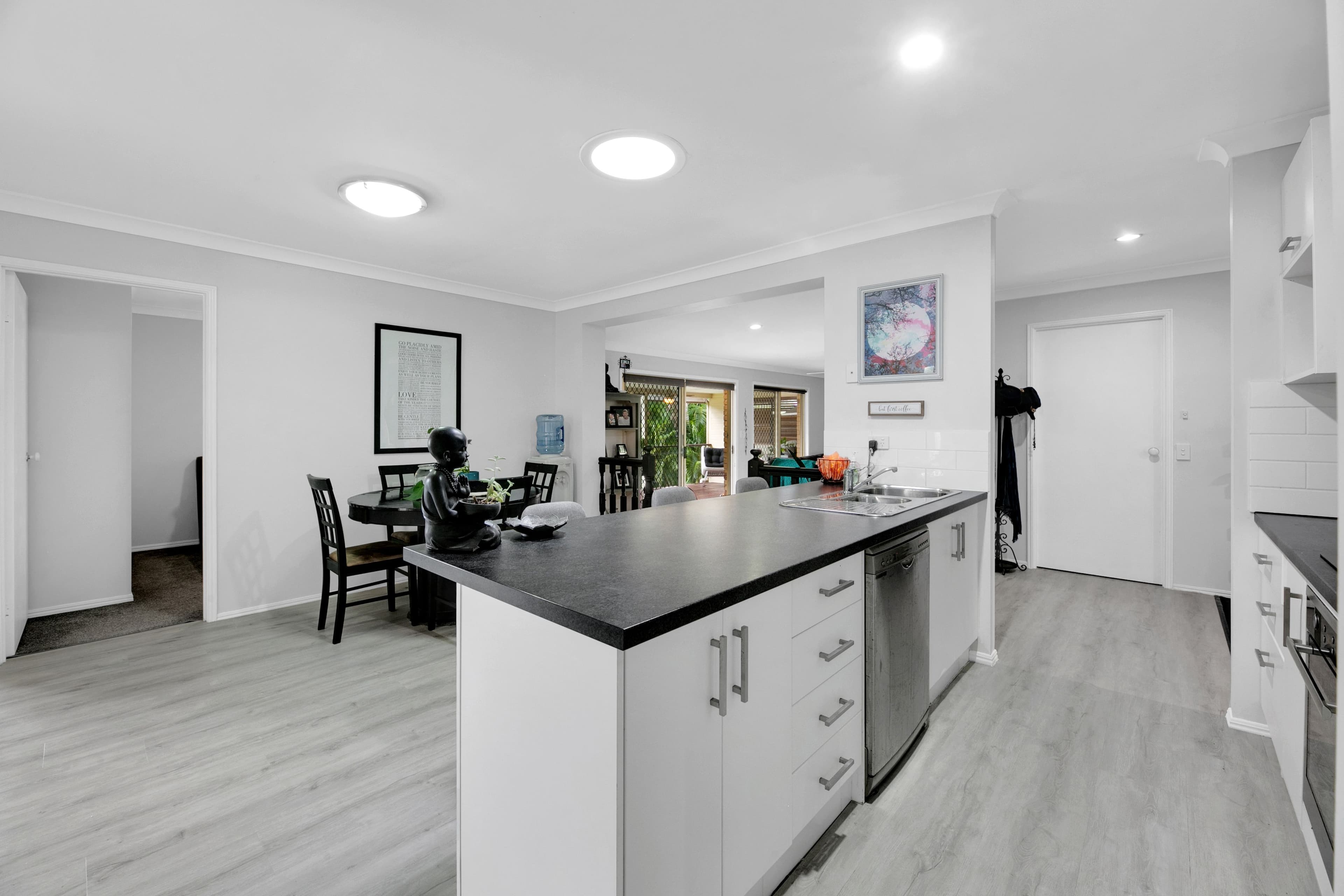 13 Adam Street, Oxenford QLD 4210, Oxenford - Thumbnail 4