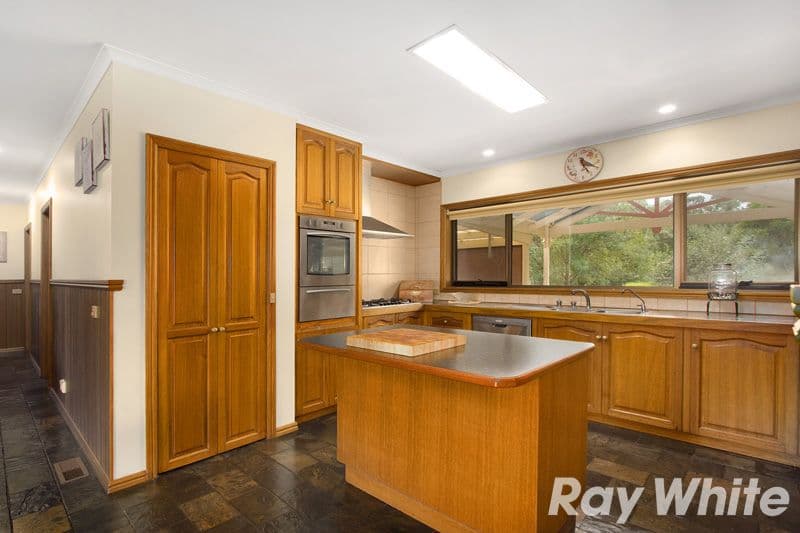 39 Riverside Avenue, Bunyip VIC 3815, Bunyip - Thumbnail 6