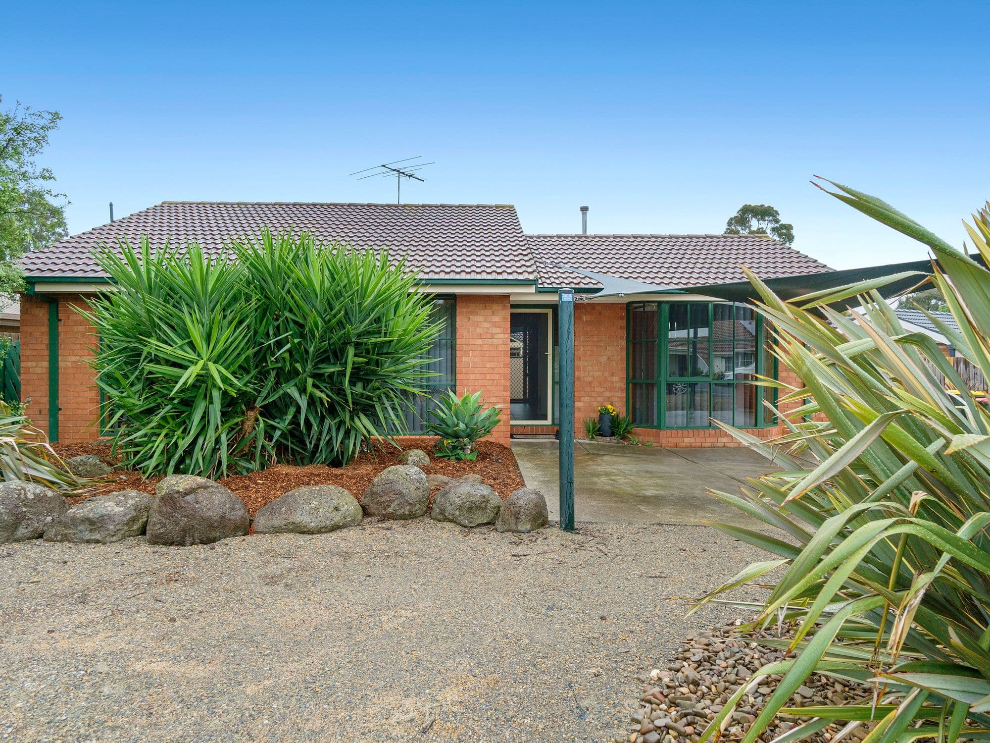 100 Underbank Boulevard, Bacchus Marsh VIC 3340, Bacchus Marsh - Thumbnail 2