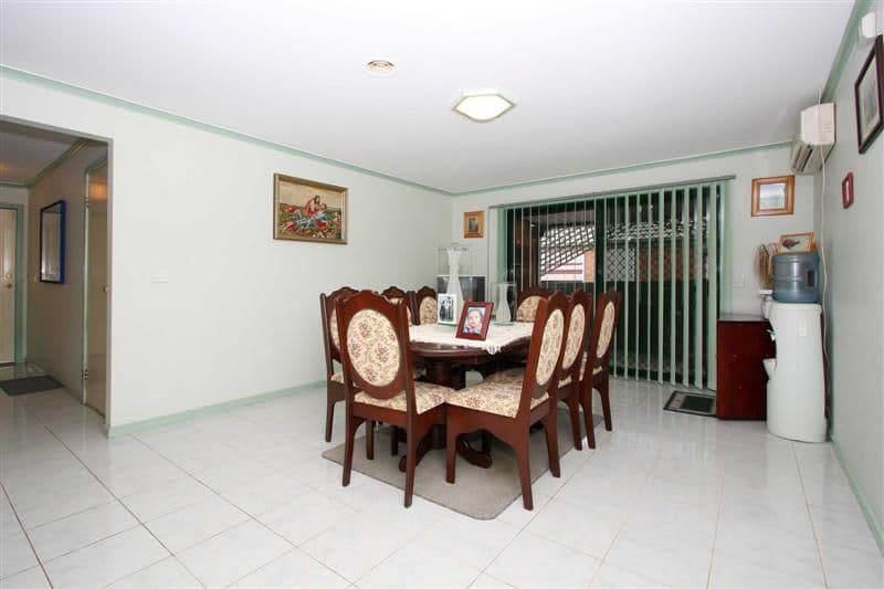 22 Yellow Gum Road, DELAHEY VIC 3037, Delahey - Thumbnail 3