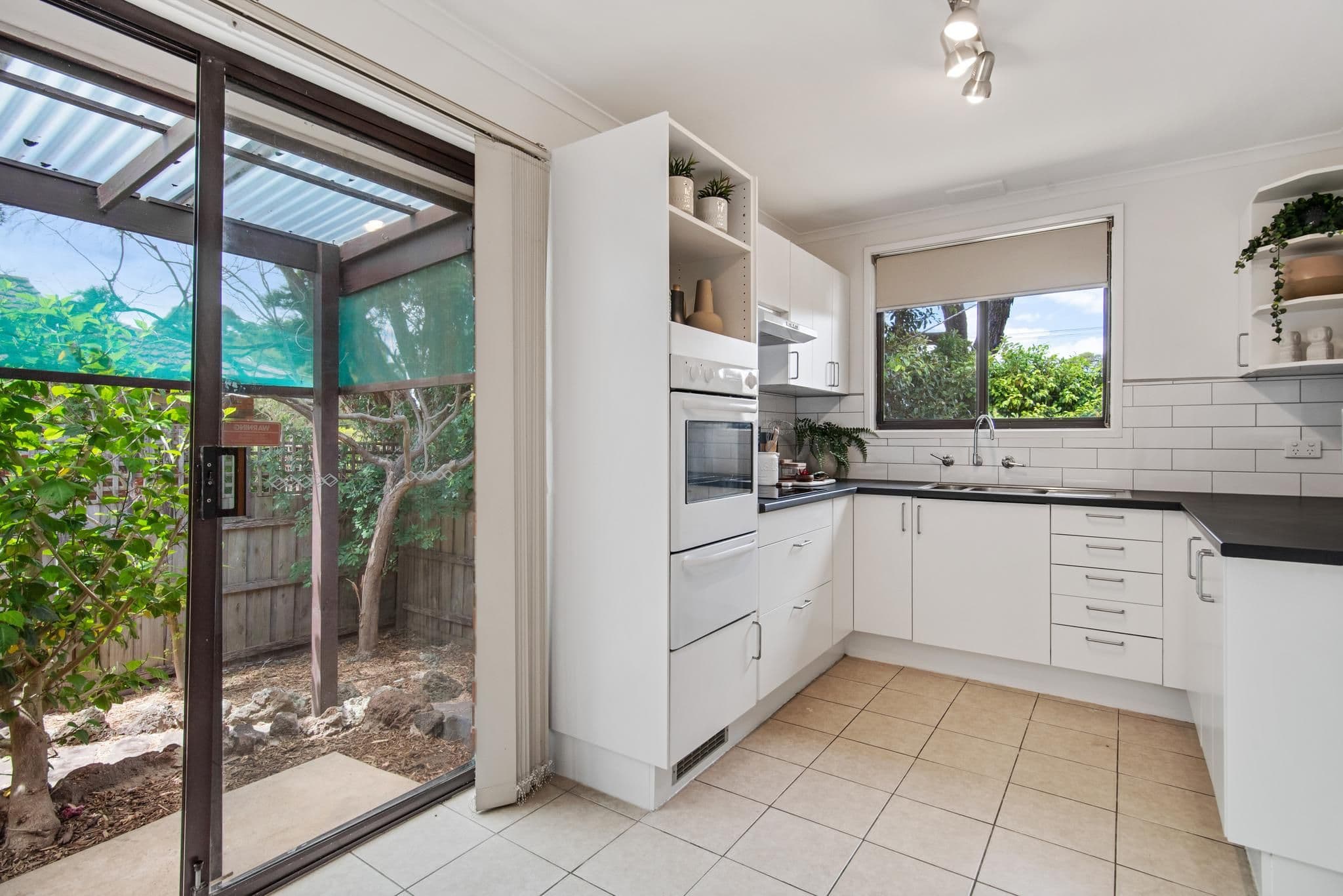 15-17 Norman Road, Croydon VIC 3136, Croydon - Thumbnail 4