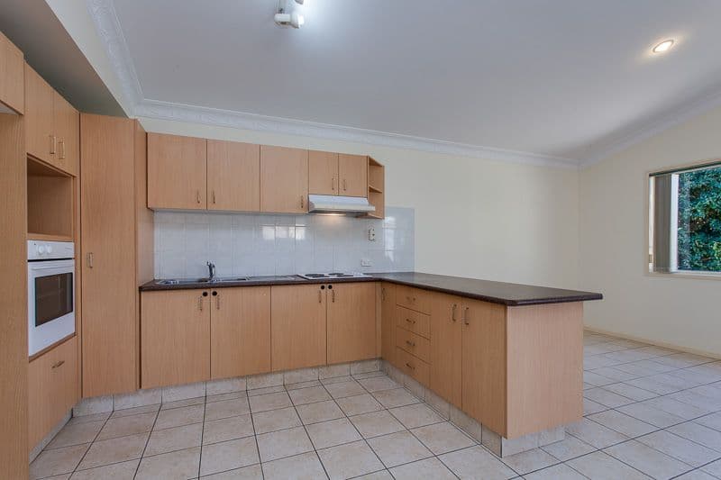 4 Kew Close, Forest Lake QLD 4078, Forest Lake - Thumbnail 6