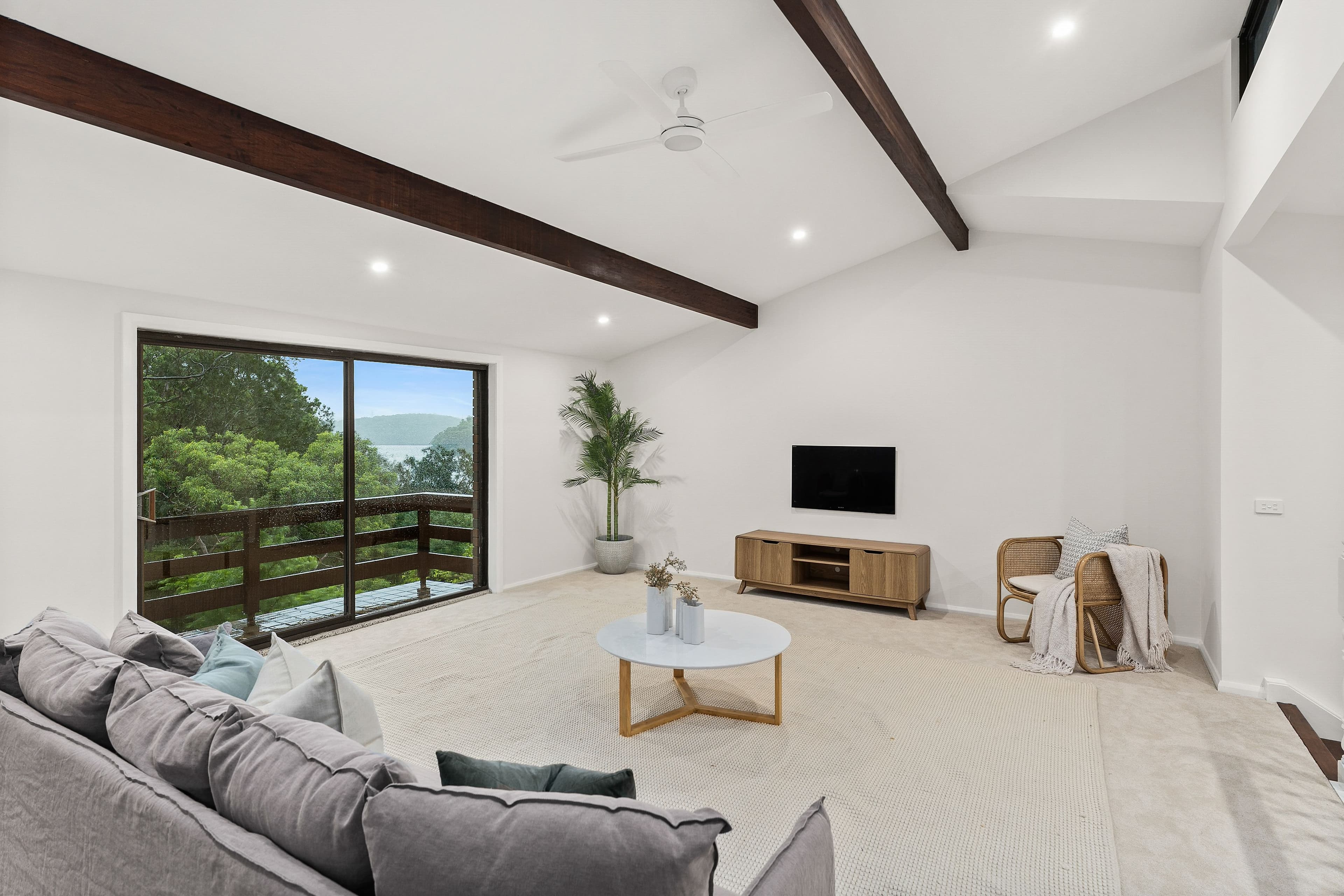 92 Ogilvy Street, Peakhurst NSW 2210, Peakhurst - Thumbnail 3