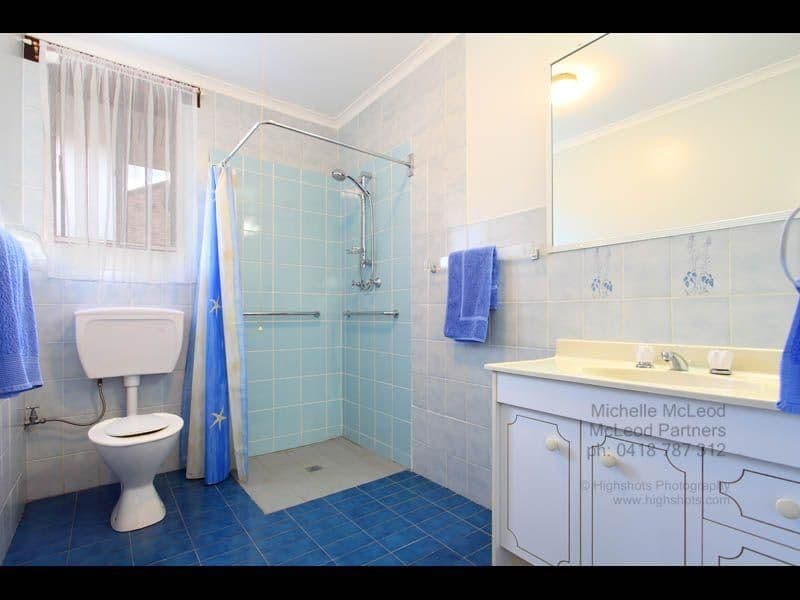 20 Chantilly Street, CHAPEL HILL QLD 4069, Chapel Hill - Thumbnail 7