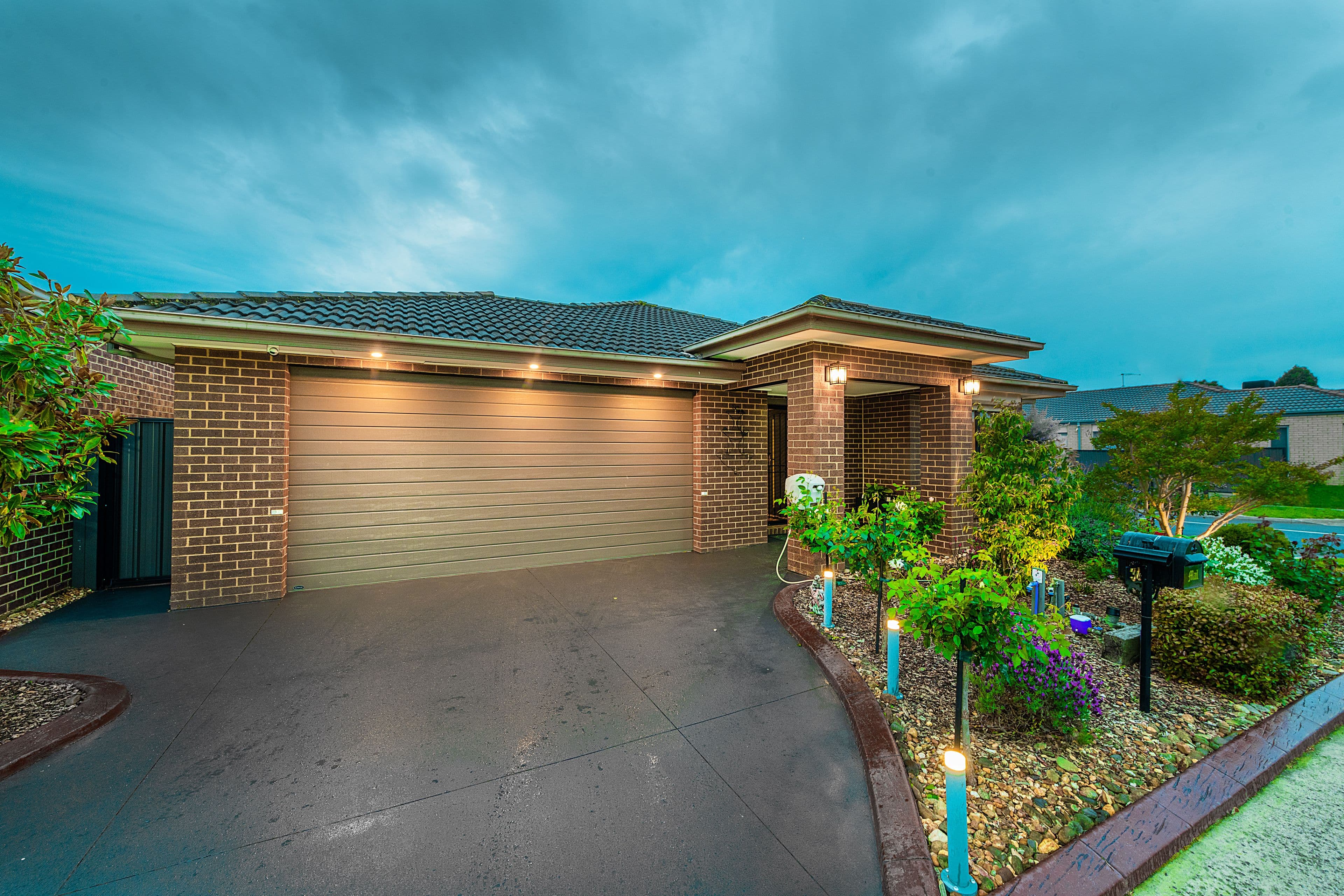 34 Connewara Crescent, Clyde North VIC 3978, Clyde North - Thumbnail 3