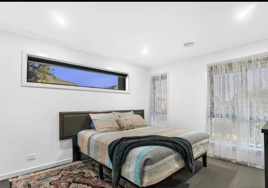 2 Festivity Street, Tarneit VIC 3029, Tarneit - Thumbnail 3