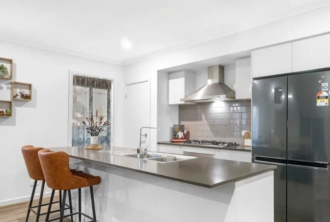 2 Festivity Street, Tarneit VIC 3029, Tarneit - Thumbnail 5