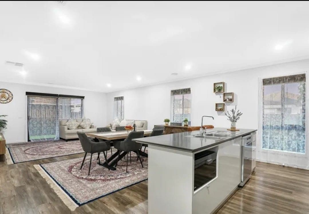 2 Festivity Street, Tarneit VIC 3029, Tarneit - Thumbnail 6