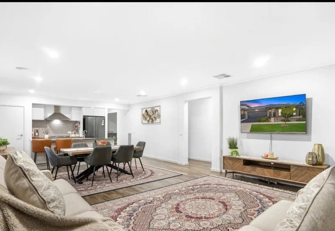 2 Festivity Street, Tarneit VIC 3029, Tarneit - Thumbnail 7