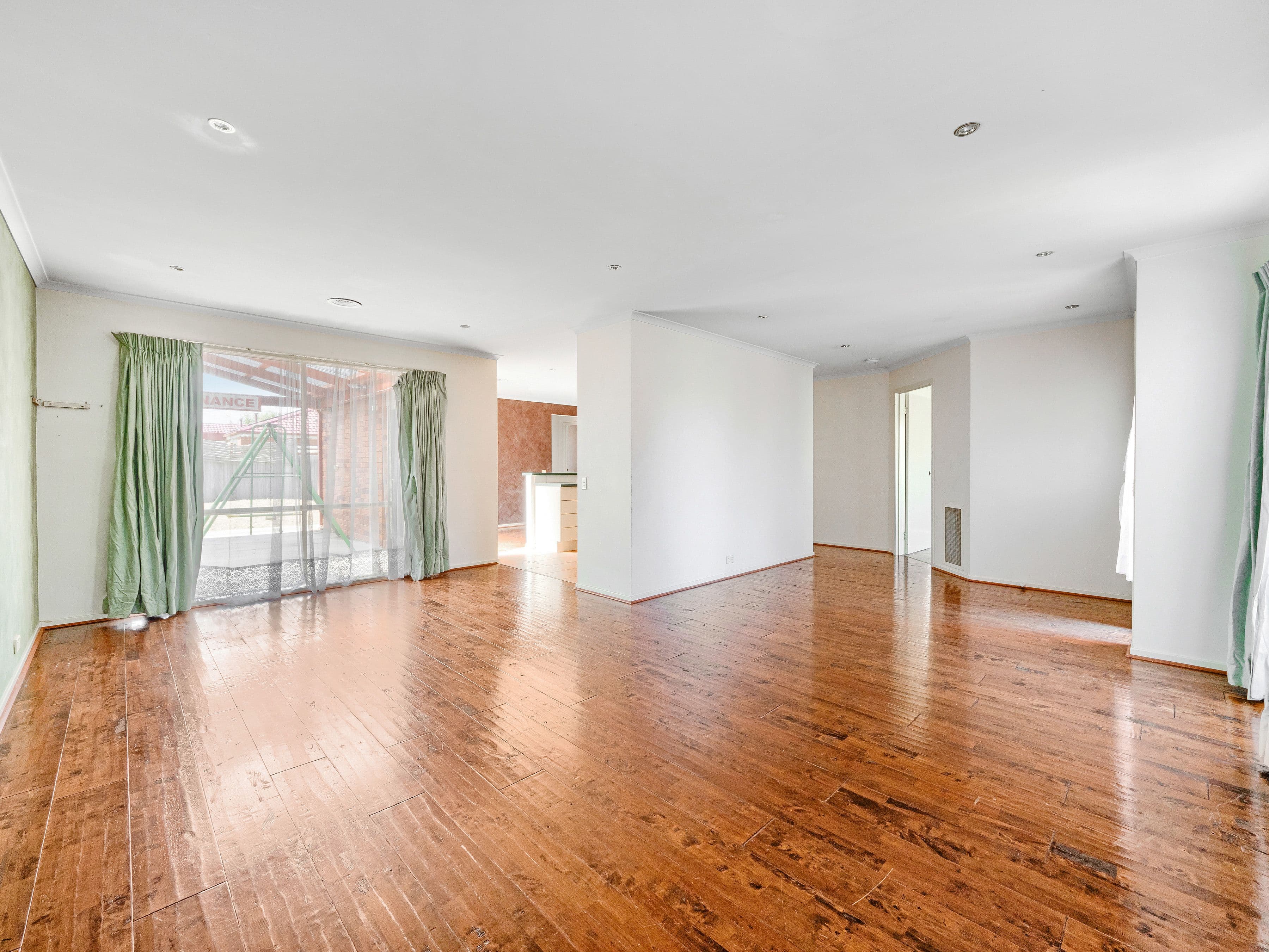 3 Burwood Court, Narre Warren VIC 3805, Narre Warren - Thumbnail 4
