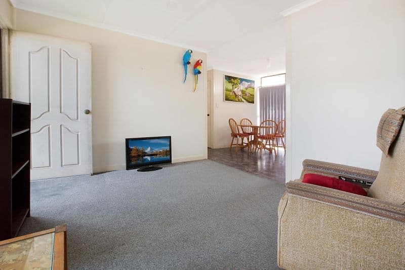 3 Phillip Parade, DECEPTION BAY QLD 4508, Deception Bay - Thumbnail 5