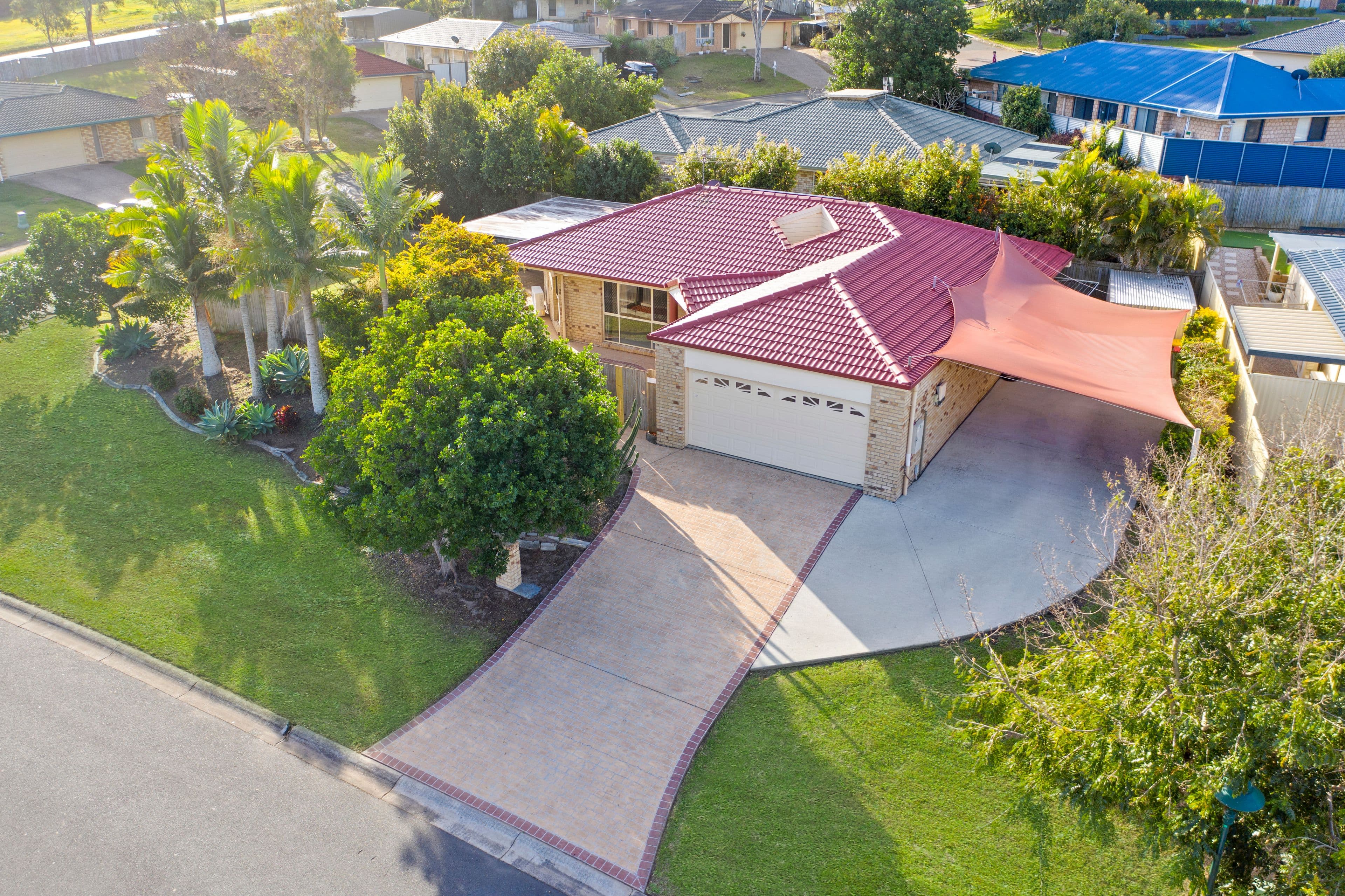 21 Holly Crescent, Windaroo QLD 4207, Windaroo - Thumbnail 2