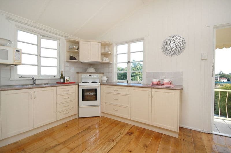 39 Waverley Road, CAMP HILL QLD 4152, Camp Hill - Thumbnail 5
