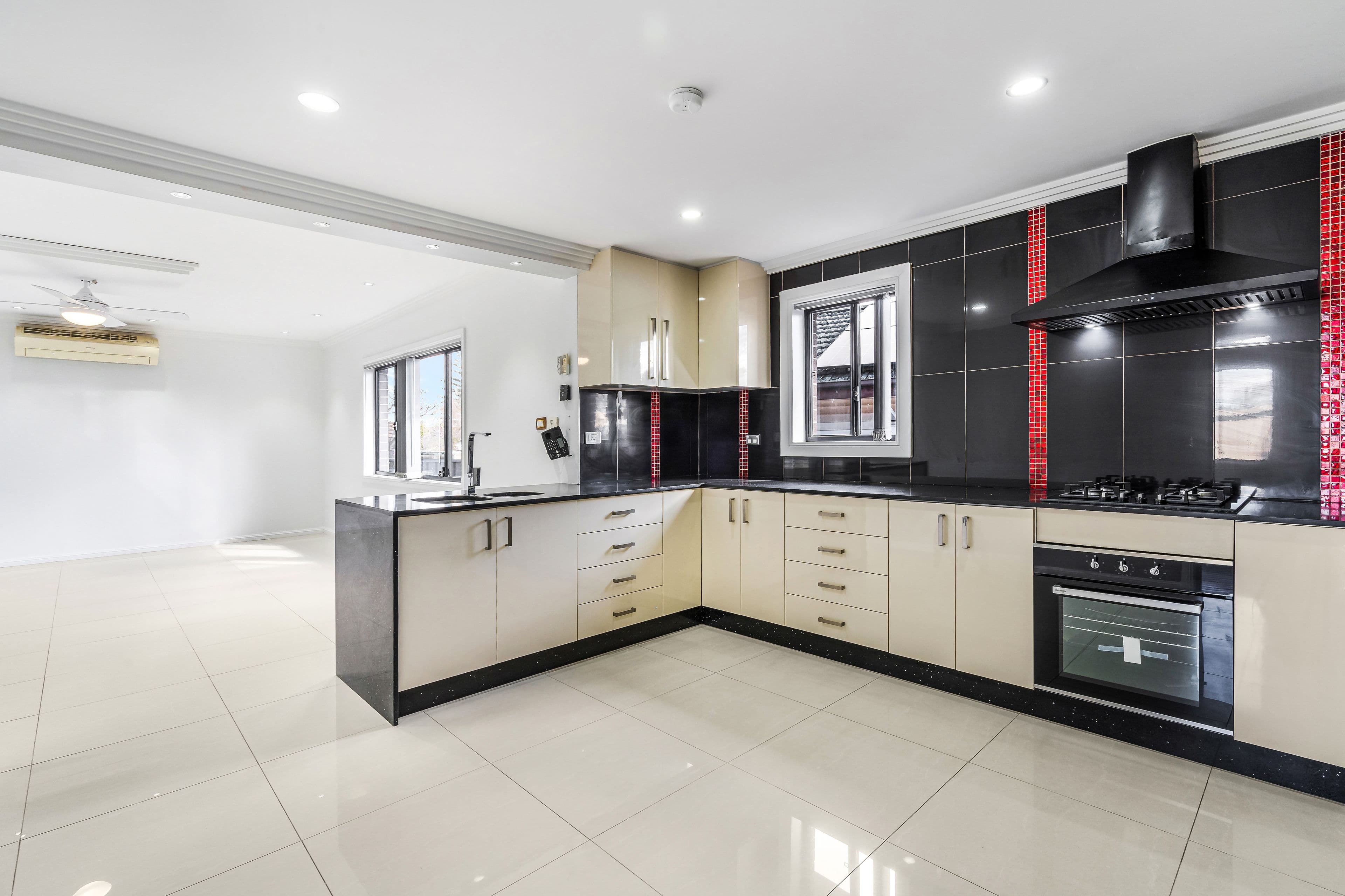 8 Adaminaby Street, Heckenberg NSW 2168, Heckenberg - Thumbnail 5