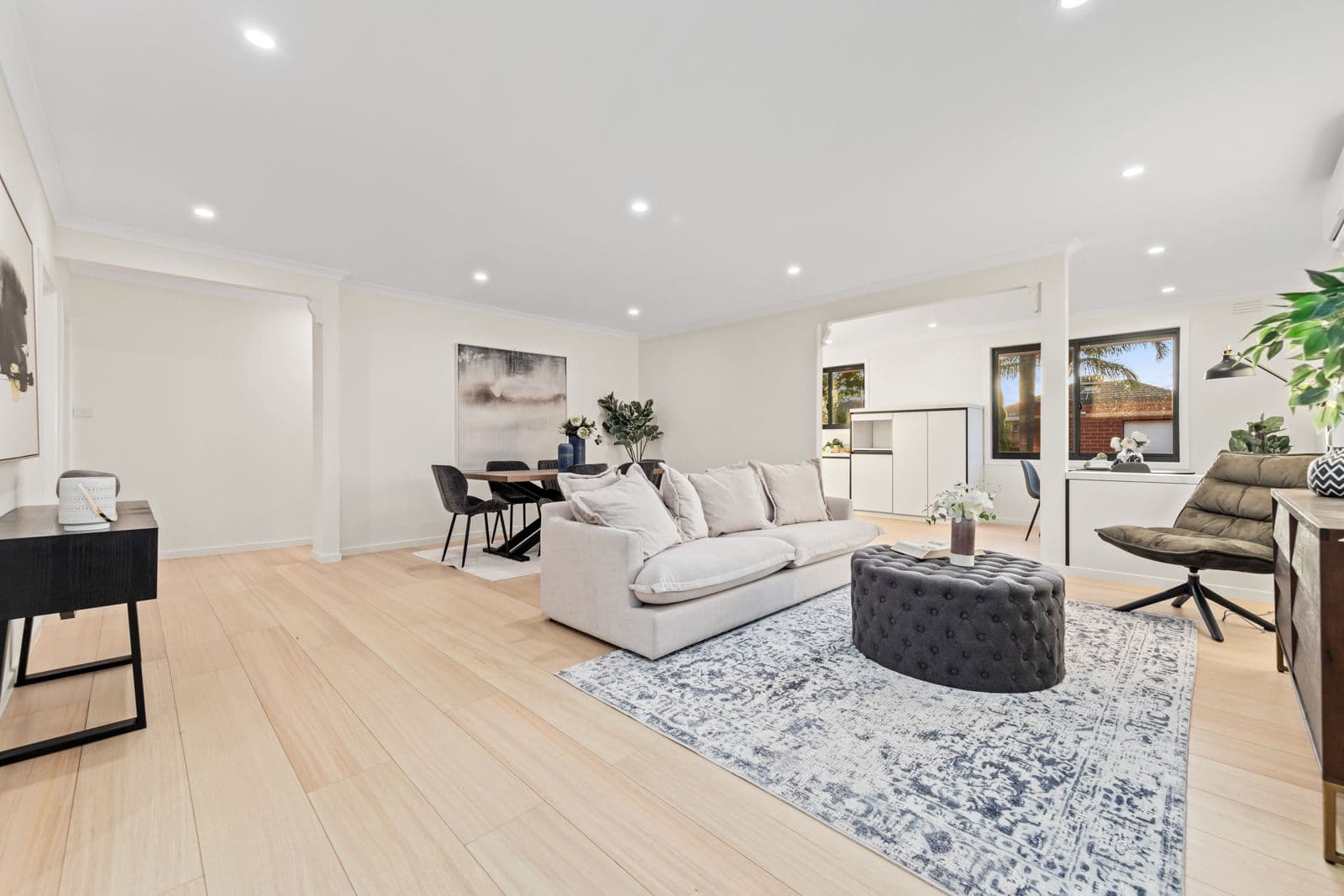 28 Tirana Street, Mitcham VIC 3132, Mitcham - Thumbnail 2