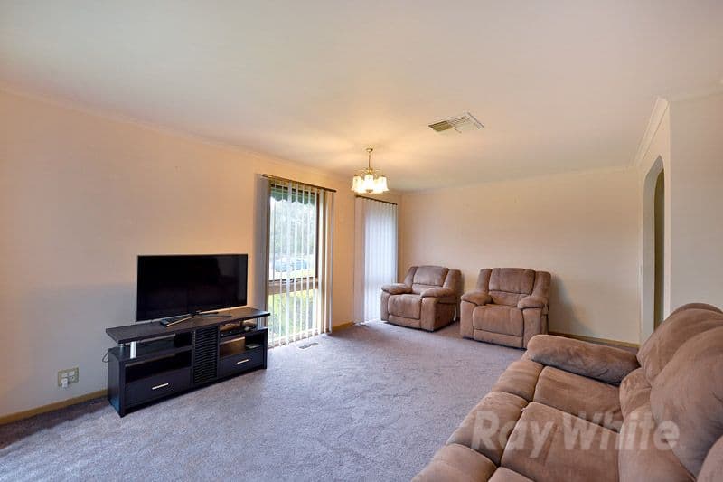 12 Bark Avenue, ROWVILLE VIC 3178, Rowville - Thumbnail 2