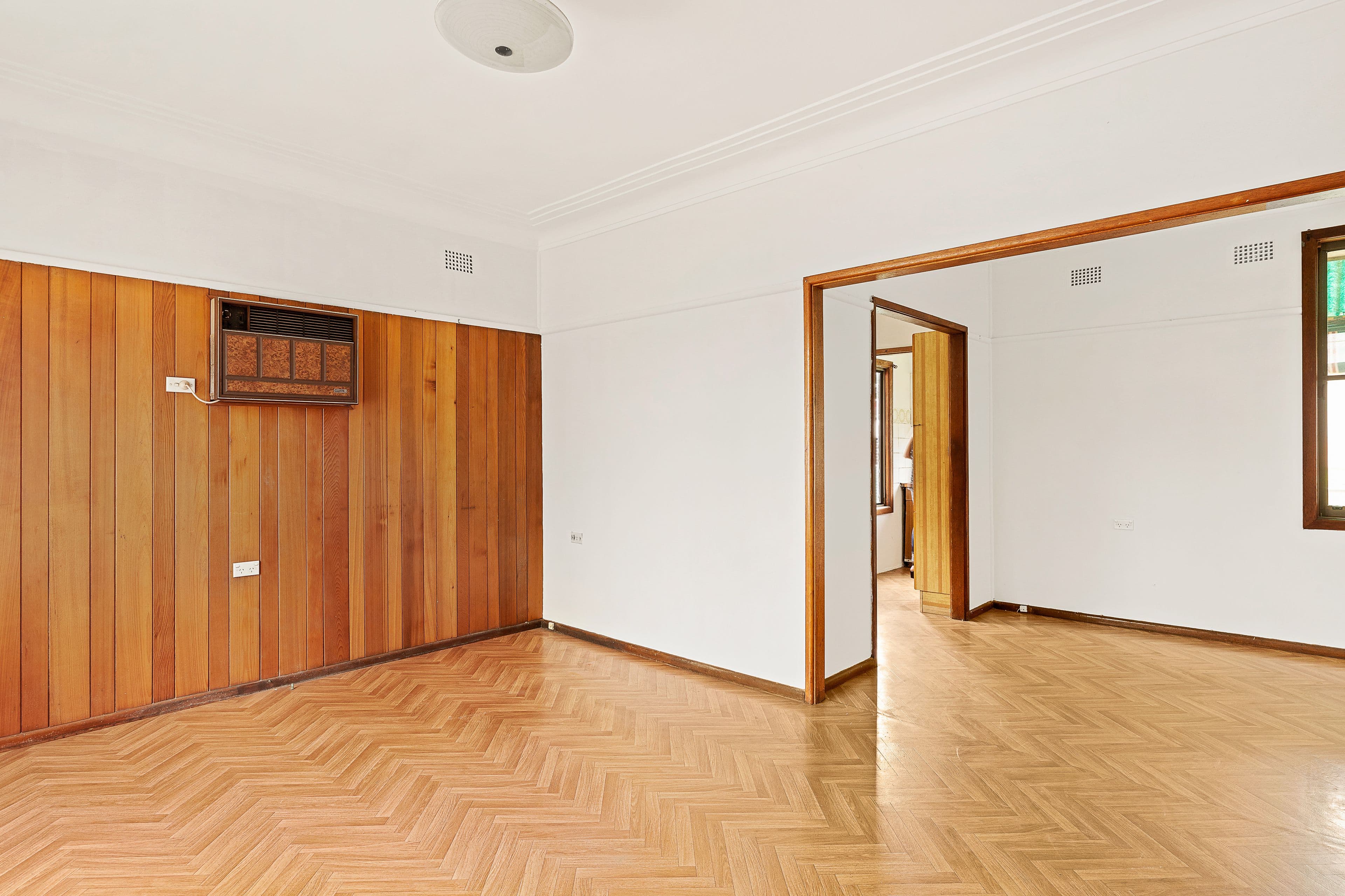 8 Sinfield Street, Ermington NSW 2115, Ermington - Thumbnail 3