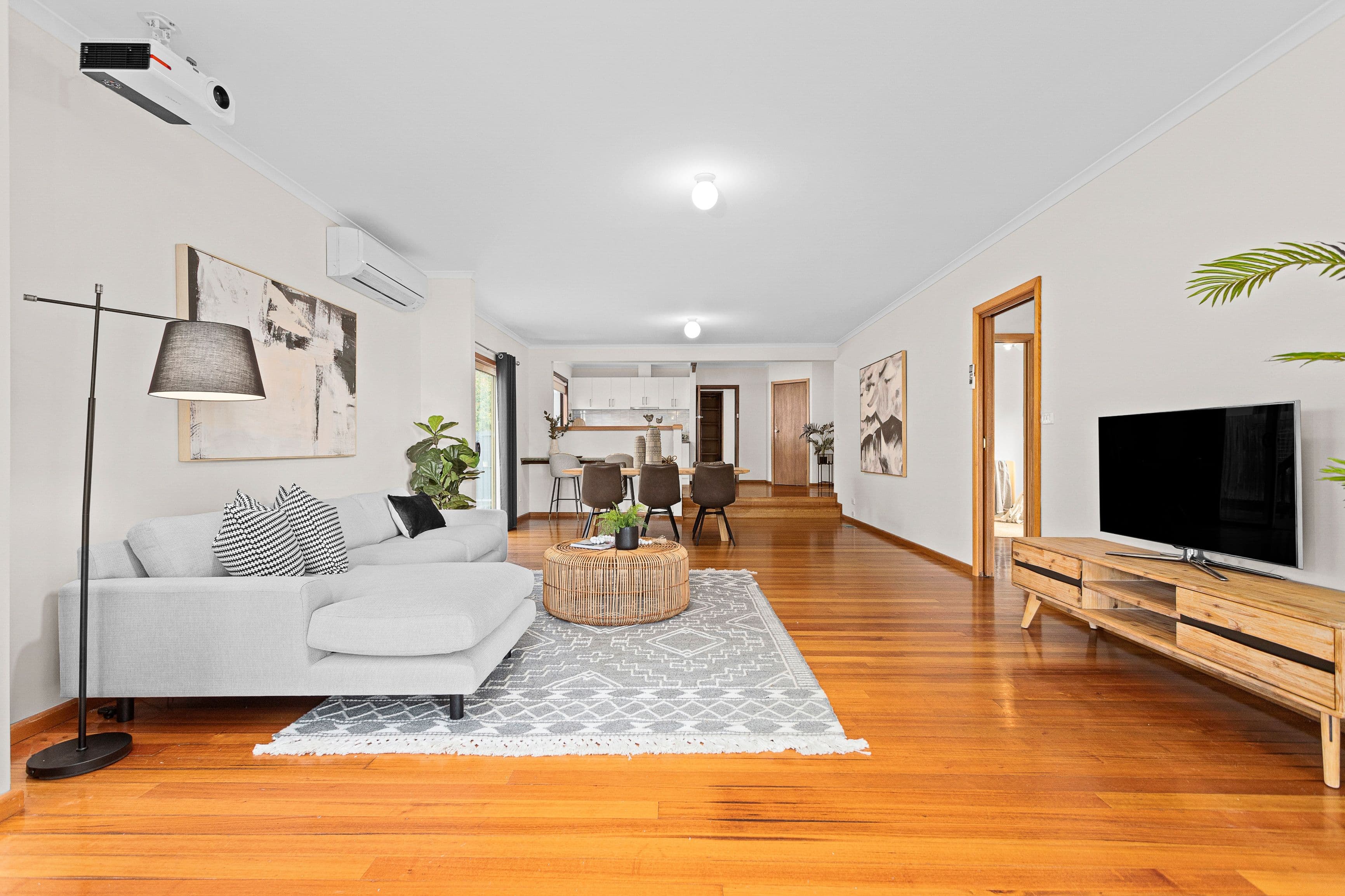 54 Steane Street, Reservoir VIC 3073, Reservoir - Thumbnail 2