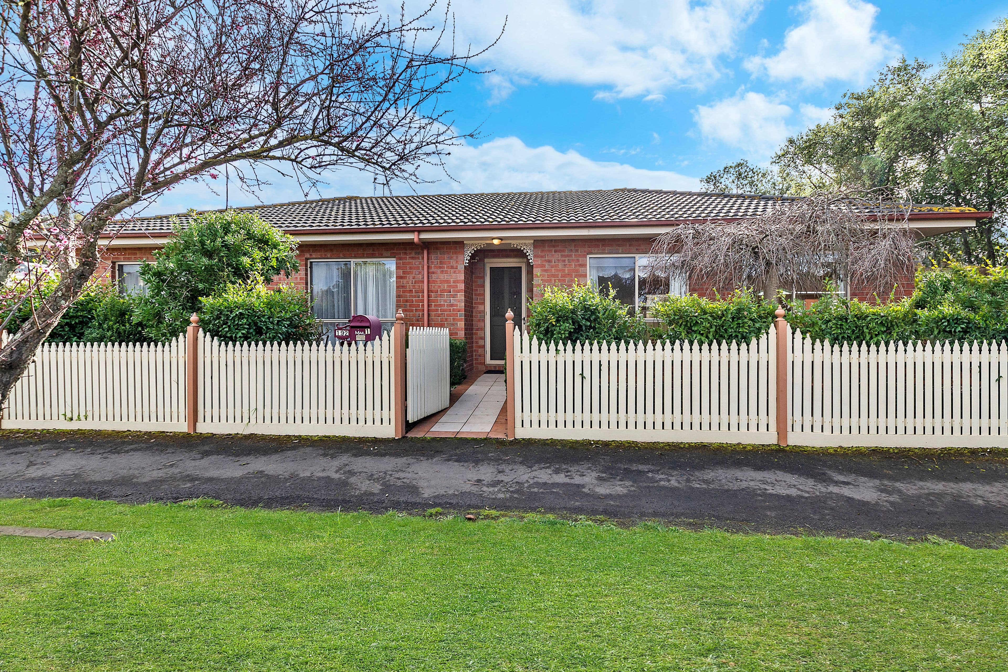 192 Commercial Road, Koroit VIC 3282, Koroit - Image 1